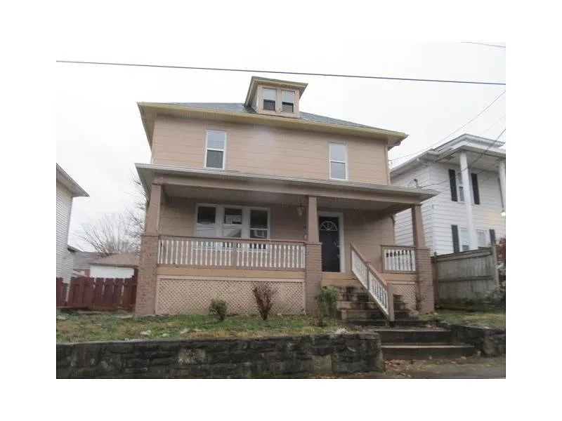 69 Phillipi Ave photo 1