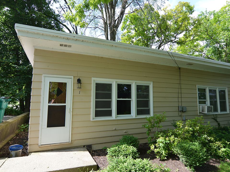 1st image of 417 Lake Ave