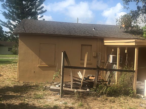 4th image of 1004 Nebraska Ave
