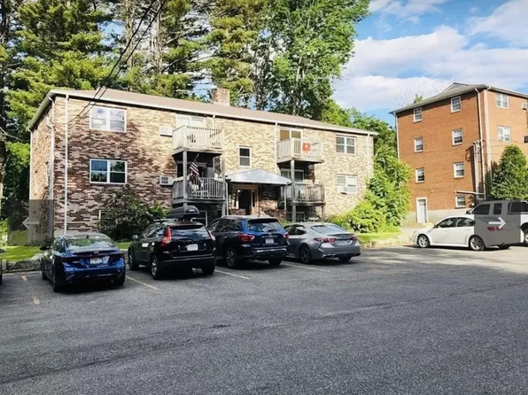 44 Burnap Rd APT 6, Holliston, MA 01746