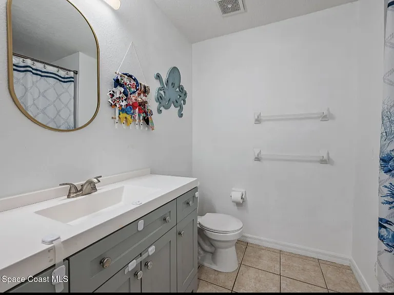 500 Trotter Ln #202 — Photo 12