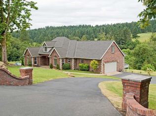 17695 NE Leander Dr, Sherwood, OR