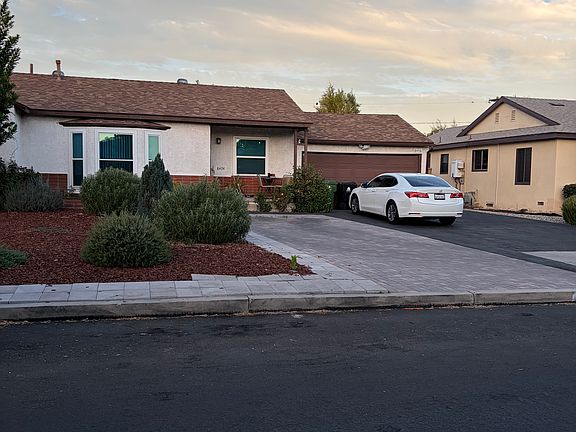 2nd image of 8474 Hatillo Ave