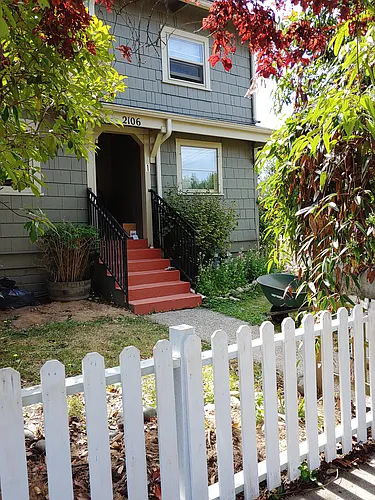2106 C St #C Photo 1