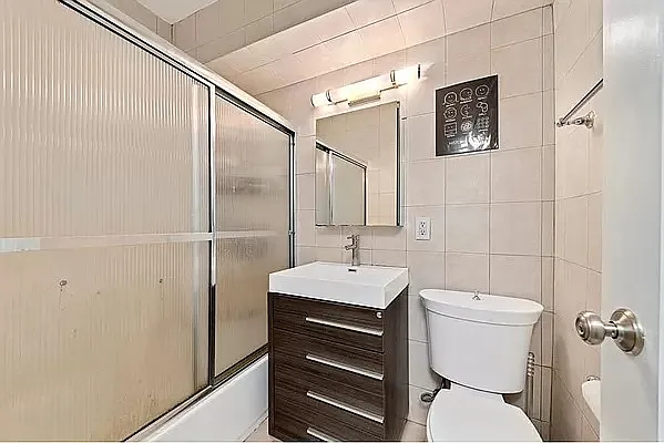 Sold by LG Fairmont Group | media 7