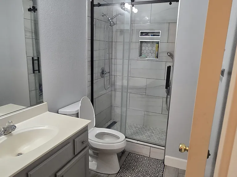 8178 Kayleen Ct — Photo 6