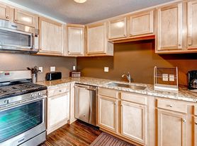 Fox Run, 2 Bedroom / 1 Bath