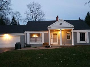 5442 S Dyewood Dr, Flint, MI 48532