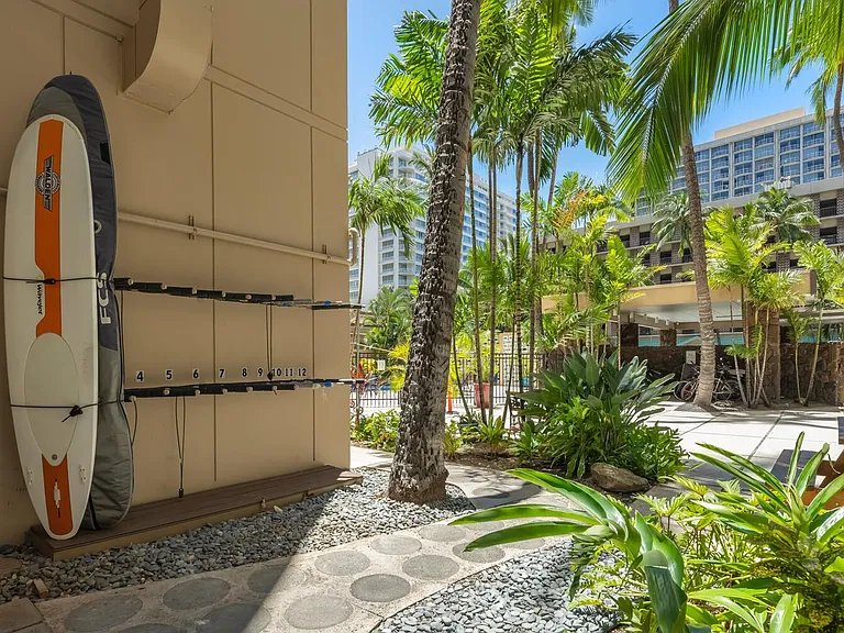 1720 Ala Moana Blvd #201A — Photo 10