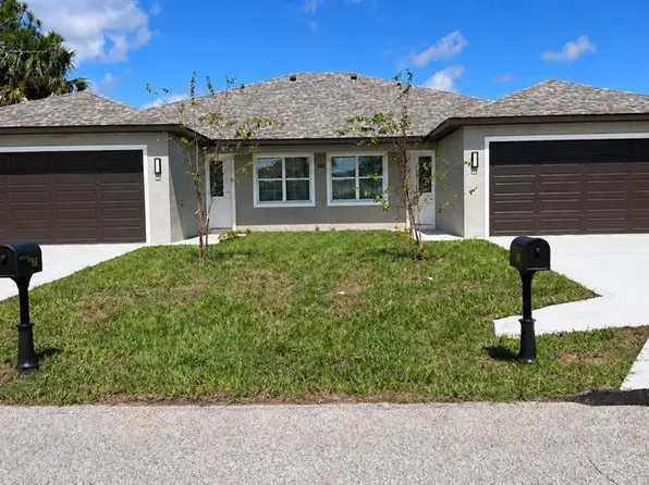 160 Coral Reef Ct N, Palm Coast, FL