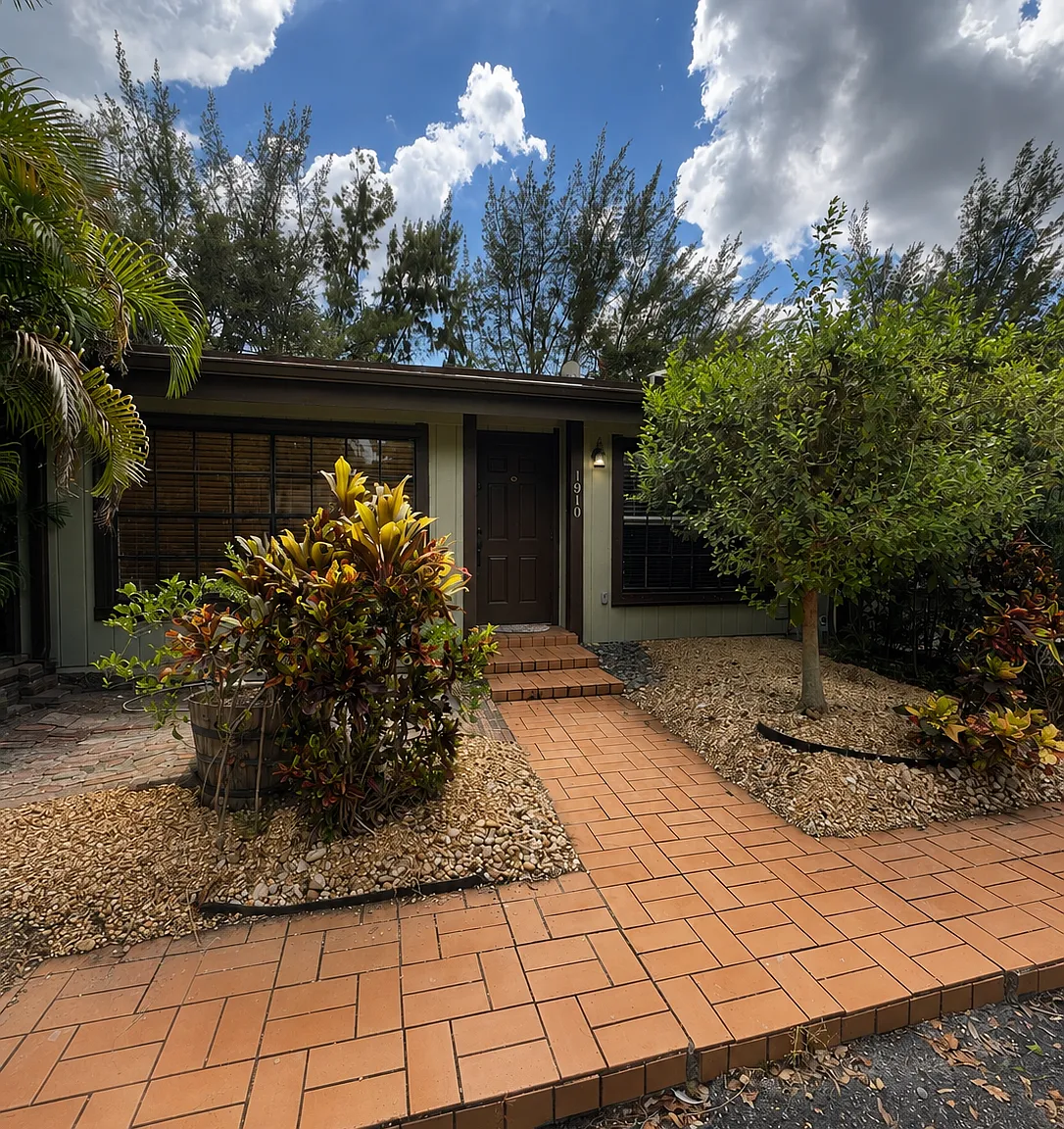 2 bed, 1200 sqft, $3,800 — Photo 3