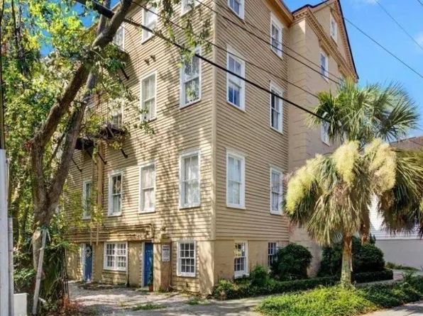 65 Vanderhorst St APT A, Charleston, SC 29403