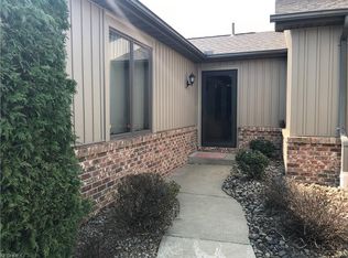 1481 Tripodi Cir, Niles, OH 44446