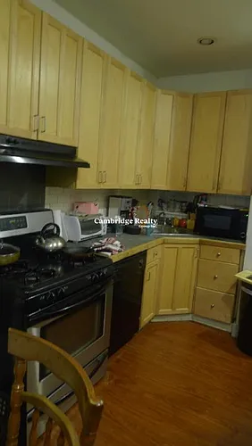 750 Huntington Ave #2T Photo 1