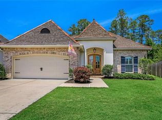 156 Saint Calais Pl, Madisonville, LA 70447