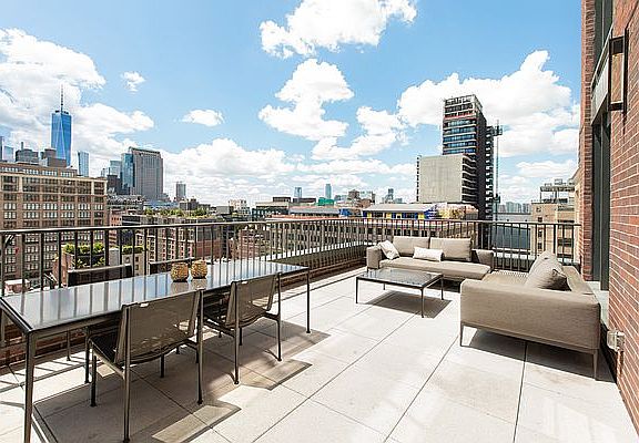 3rd image of 70 Charlton St APT 16A