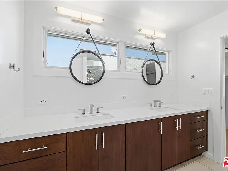 4164 Le Bourget Ave — Photo 40