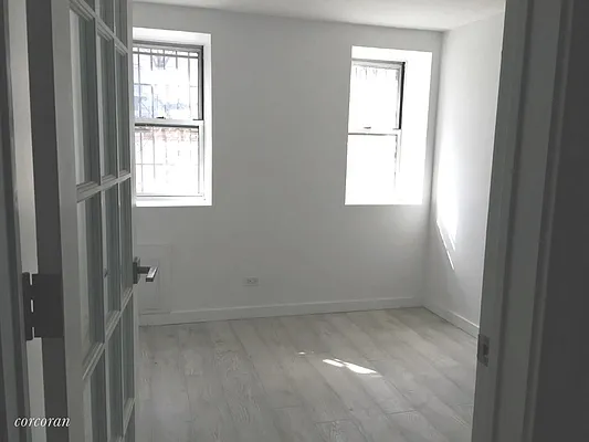 Rented by Corcoran | media 21