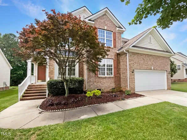 1005 Augustine Trl, Cary, NC 27518