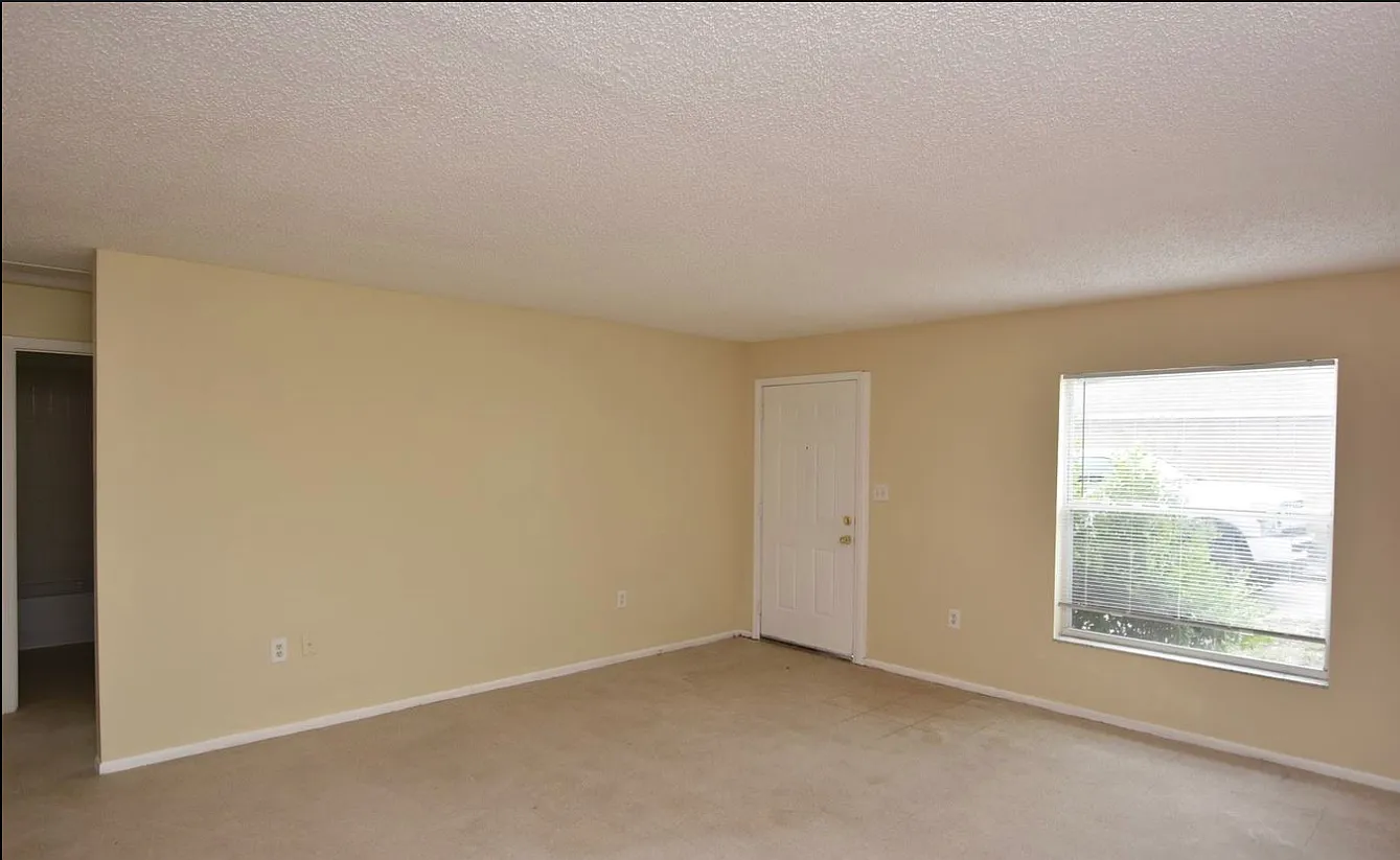 2 bed, 900 sqft, $1,450 — Photo 4