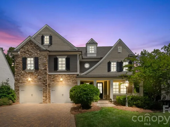 1924 Plaza End Trce, Charlotte, NC 28205