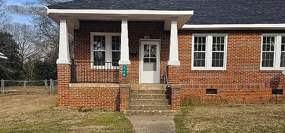748 Truett Ave