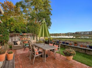132 Nantucket Cv, San Rafael, CA 94901
