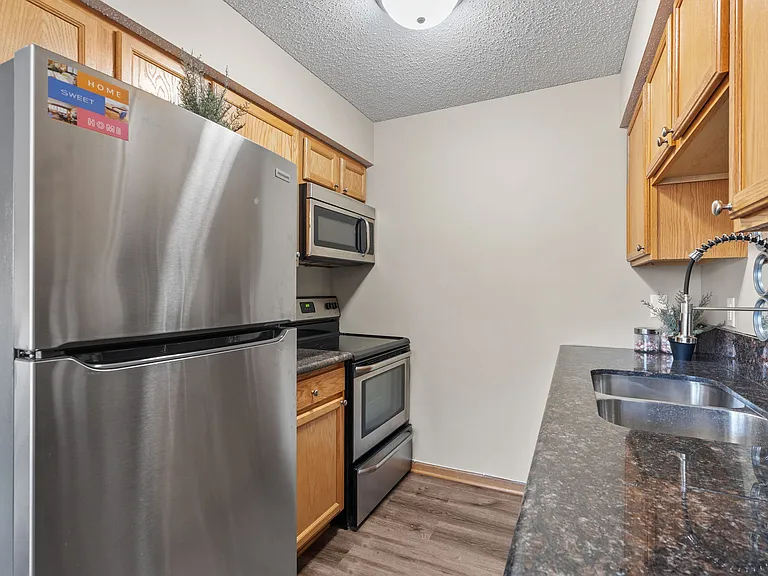 Granite Peaks Apartments — Photo 7