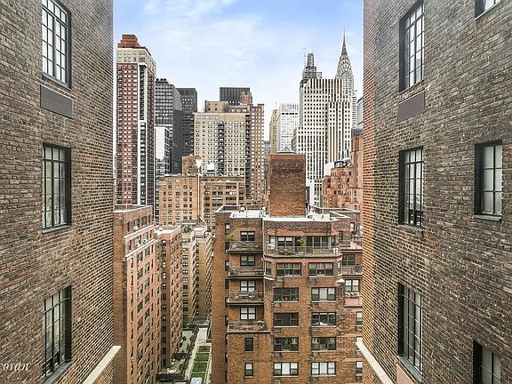 4th image of 5 Tudor City Pl APT 1608