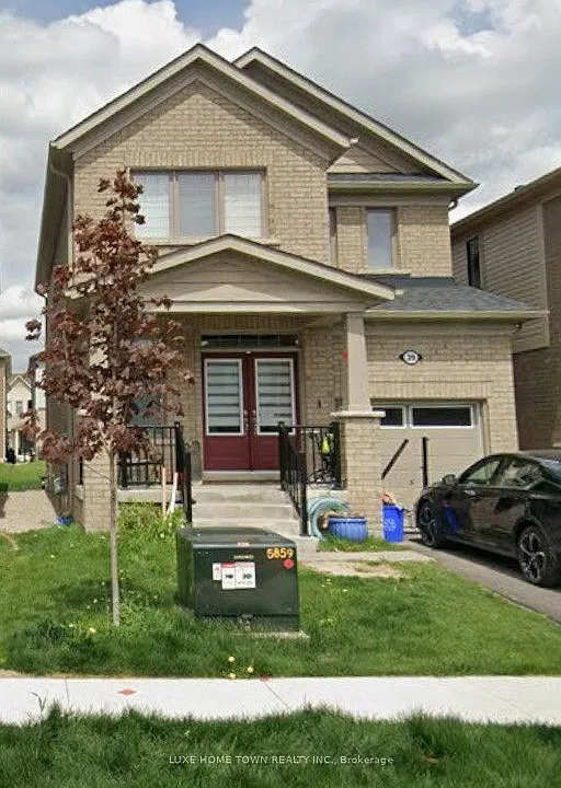 39 Harpin Way W