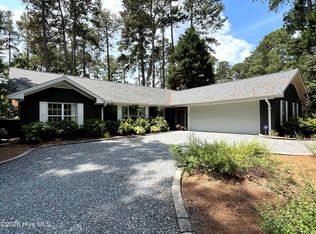 27 Birdie Dr, Whispering Pines, NC 28327