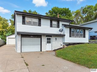 7524 Bauman Ave, Omaha, NE 68122