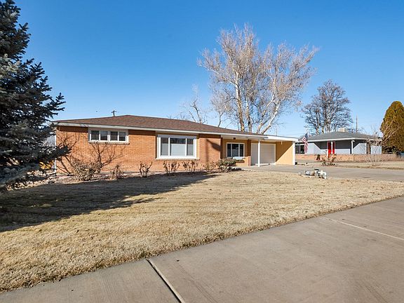 2nd image of 547 29th Rd