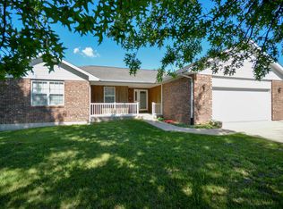 1852 N Route J, Rocheport, MO 65279