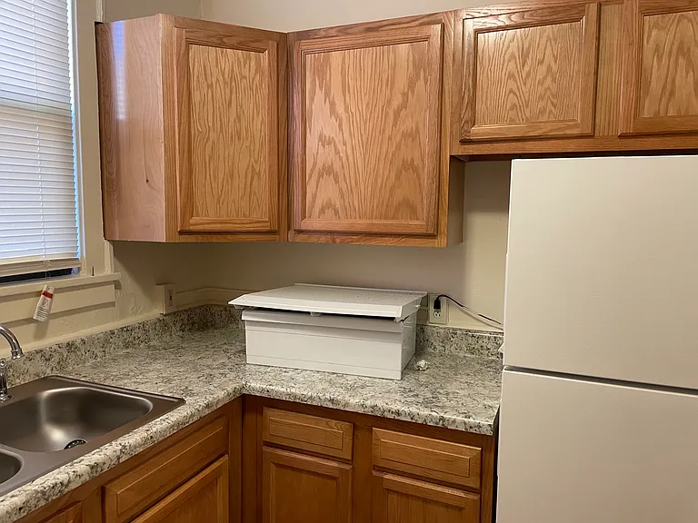 5914 Walnut St #301 — Photo 7