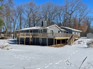 53830 Stevens Ln, Three Rivers, MI 49093