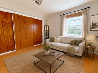 132 Linden Ave Floor 3, Jersey City, NJ 07305