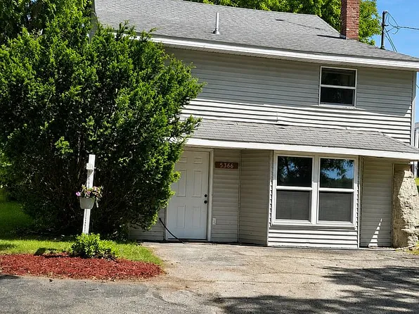 5366 Folks Rd, Horton, MI 49246