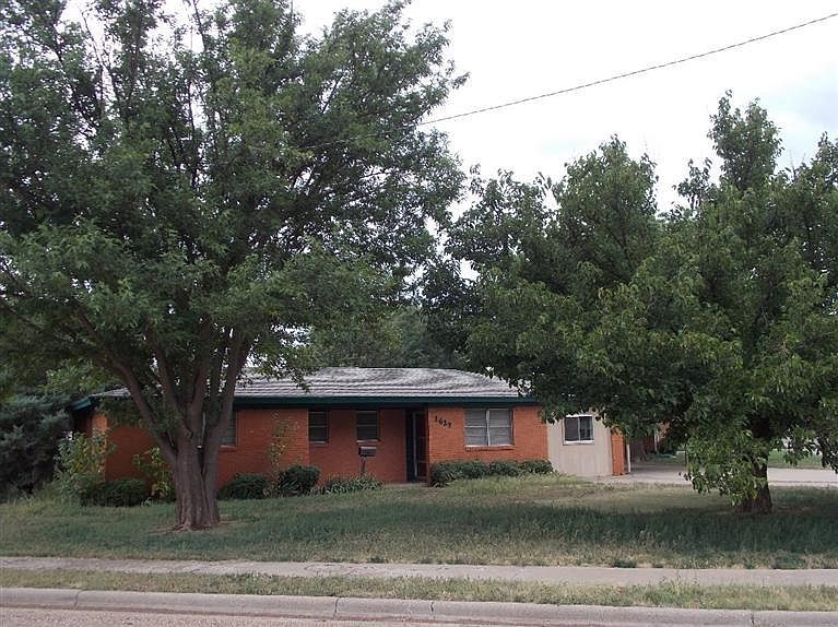 1st image of 1617 Avenue F
