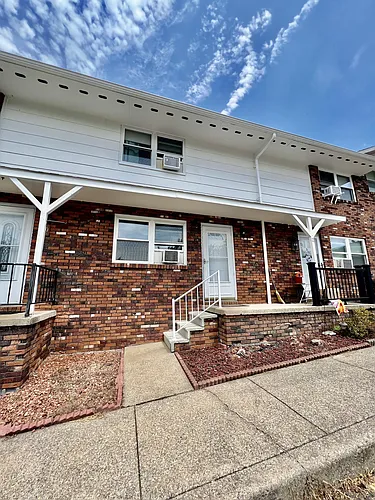 10 Dorsey Ln #1 Photo 1
