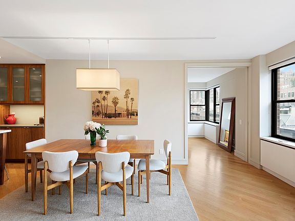 4th image of 49 W 12th St #8DE