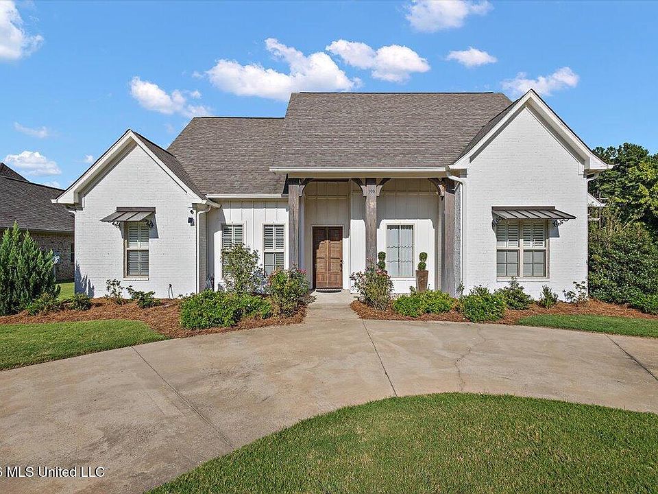 1st image of 100 Camden Lake Dr