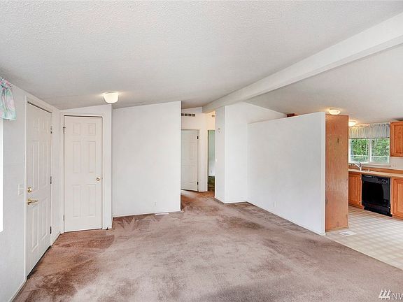 3rd image of 26454 Ellens Path Dr NE