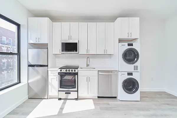 Rented by Living New York | media 4