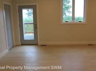 5756 Red Arrow Hwy #B, Stevensville, MI 49127