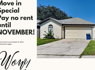 881 Gavagan Rd, Jacksonville, FL 32233