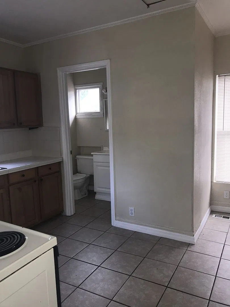 Beautifully Updated 3-Bedroom Home with Huge Fenced Yard! — Photo 4