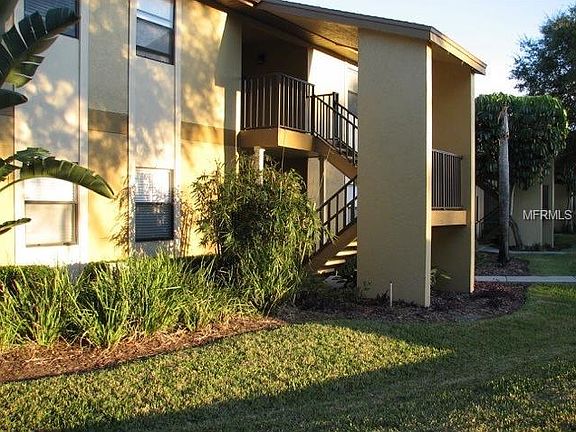 5th image of 10125 Sailwinds Blvd N APT 102