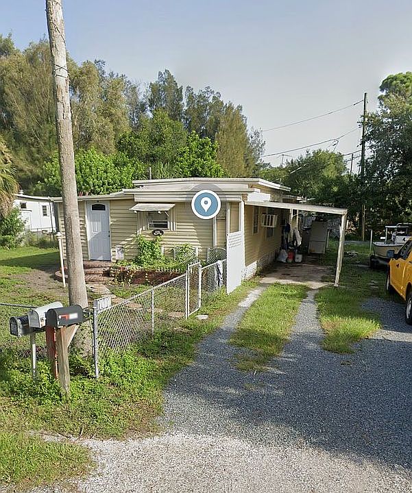 2nd image of 1331 Mentone Dr NE