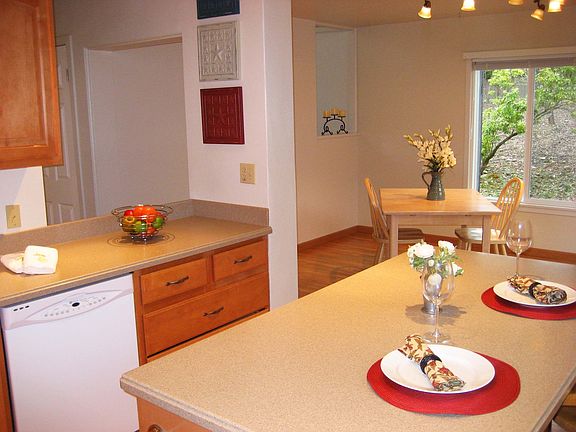 Island seating